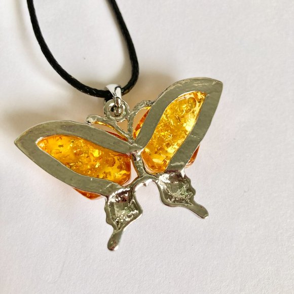 Vintage Yellow Amber Butterfly Necklace Pendant Silver Plated Simulated 18" - Picture 3 of 9